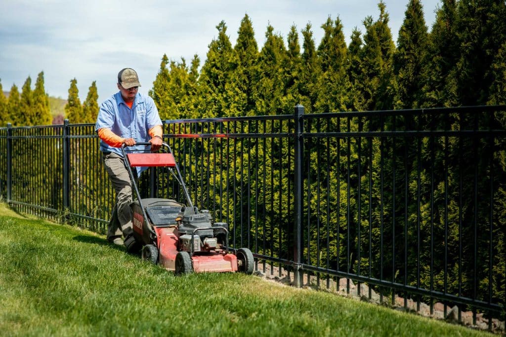 commercial lawn maintenance in Yakima