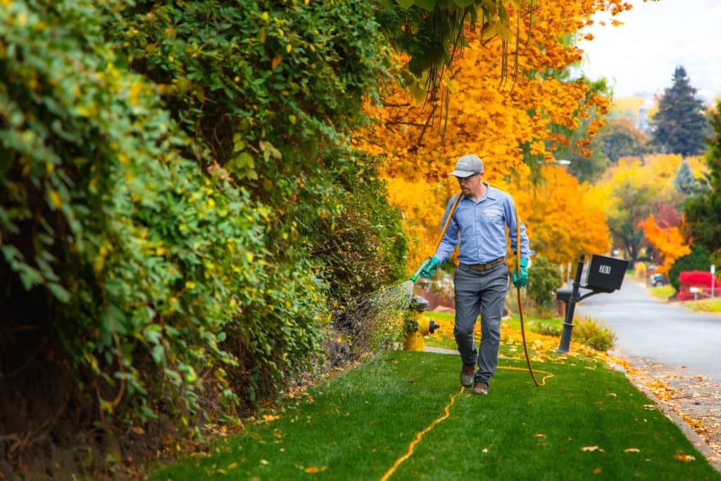 complete lawn care services in Kennewick, WA